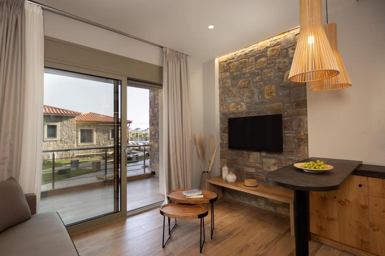 Aparthotel Costa D' Ifesto Agios Ioannis Kaspaka Esterno foto
