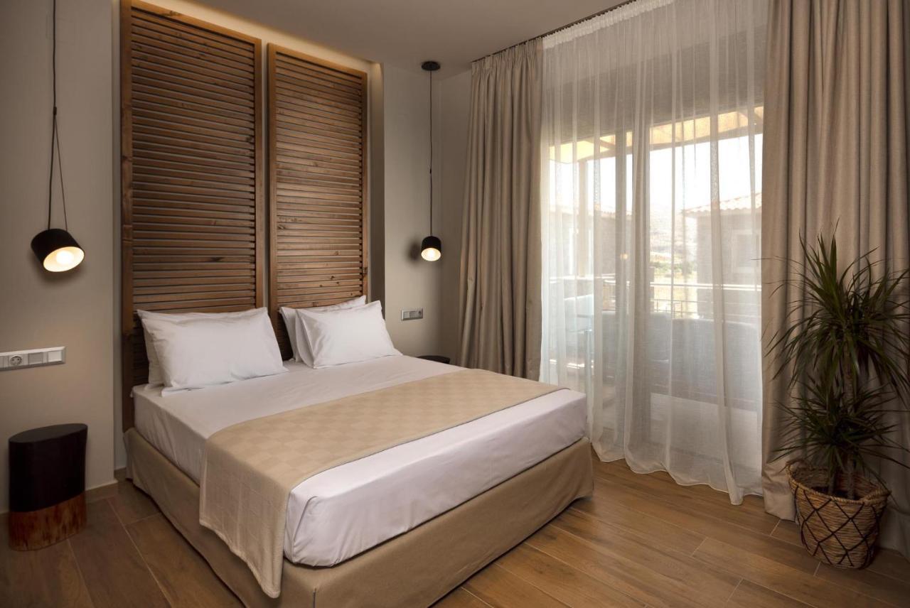 Aparthotel Costa D' Ifesto Agios Ioannis Kaspaka Esterno foto